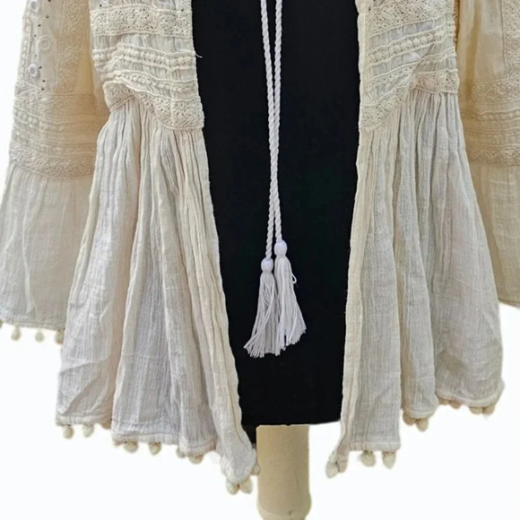 Embroidered Embellished Hippie BOHO Kimono Tie Front Prairie Shrug Cream Medium - Picture 9 of 13